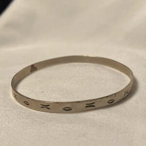 Chic Silver XO Design Bracelet